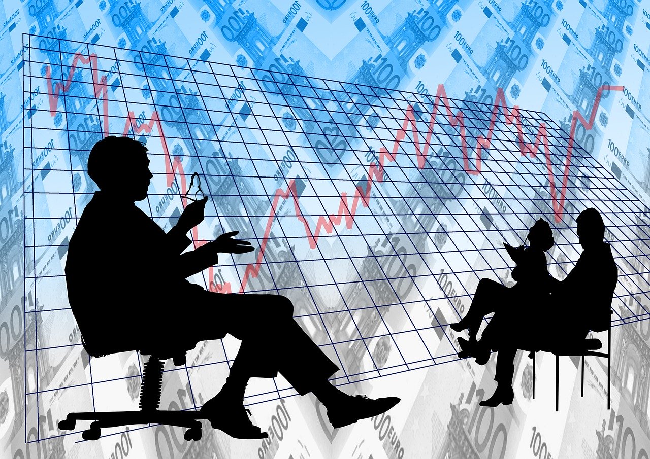 Analysis Pay Businessmen Meeting  - geralt / Pixabay